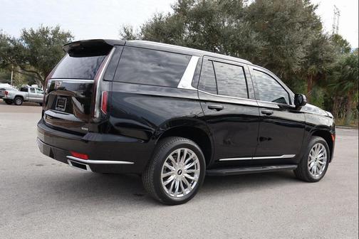2022 Cadillac Escalade Premium Luxury