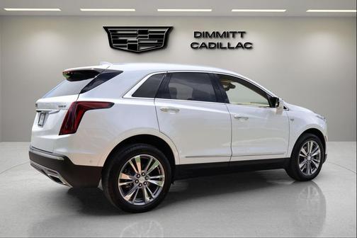 2023 Cadillac XT5 Premium Luxury
