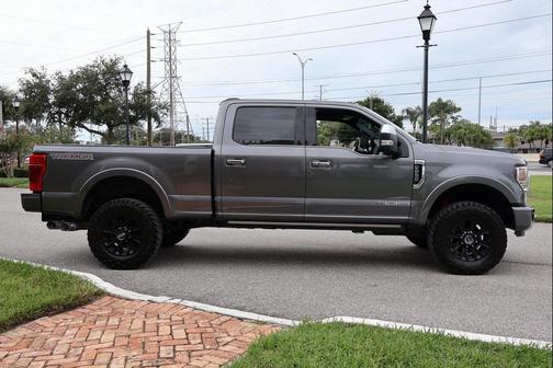 2022 Ford F-250 Platinum