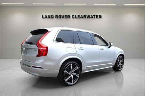 2022 Volvo XC90 T6 Inscription