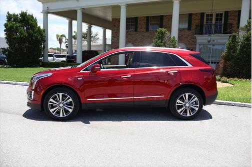 2025 Cadillac XT5 Premium Luxury