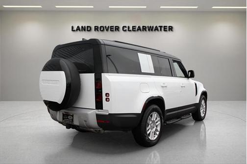 2025 Land Rover Defender 130 P400 S