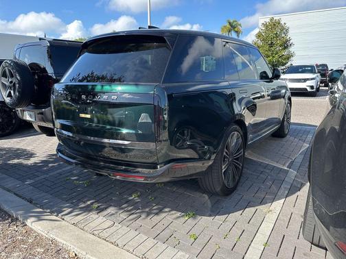 2024 Land Rover Range Rover P530 Autobiography