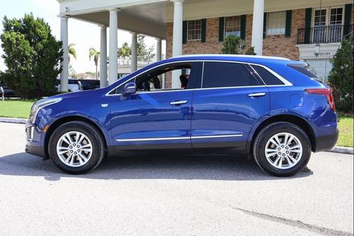 2023 Cadillac XT5 Luxury