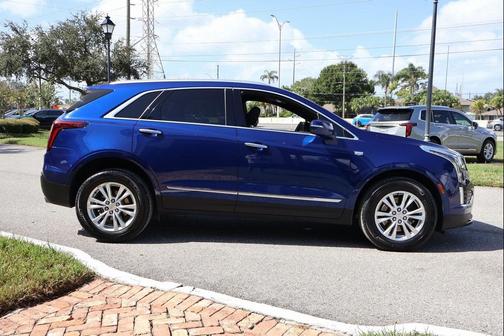 2023 Cadillac XT5 Luxury