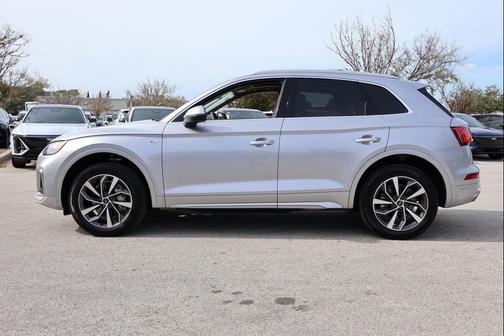 2024 Audi Q5 45 S line Premium Plus