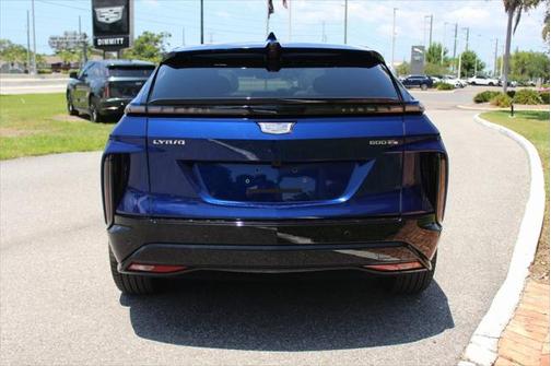2025 Cadillac LYRIQ Sport w/1SF