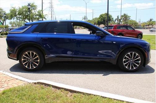 2025 Cadillac LYRIQ Sport w/1SF