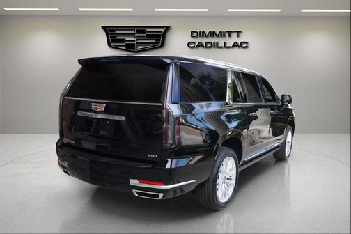 2026 Cadillac Escalade ESV Luxury