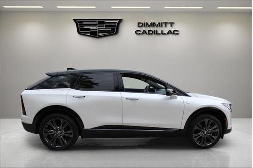2025 Cadillac OPTIQ Sport 2 AWD