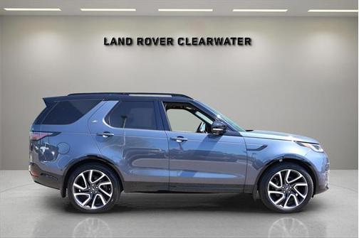 2024 Land Rover Discovery P360 Metropolitan Edition