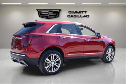 2020 Cadillac XT5 Premium Luxury