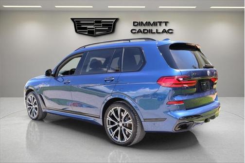 2022 BMW X7 M50i