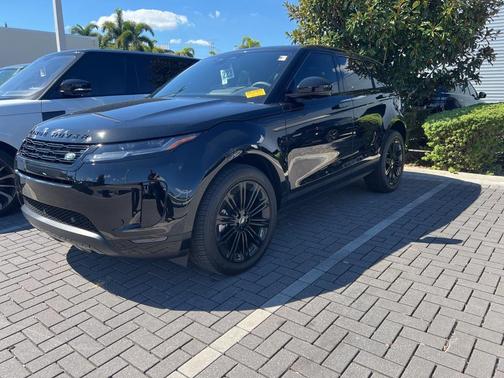 2024 Land Rover Range Rover Evoque Core S