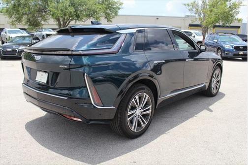 2025 Cadillac LYRIQ Luxury w/1SC