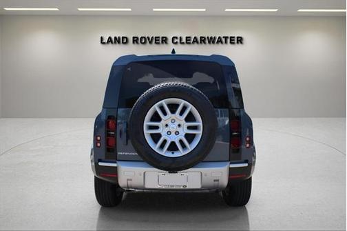 2025 Land Rover Defender 110 P400 S