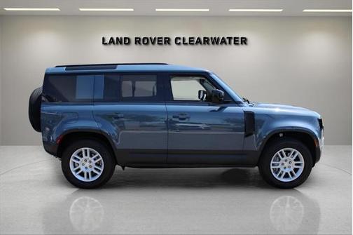2025 Land Rover Defender 110 P400 S
