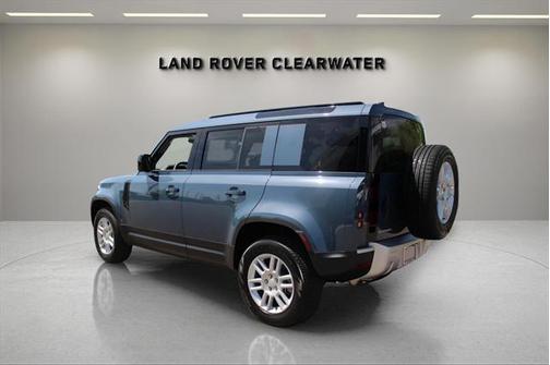 2025 Land Rover Defender 110 P400 S