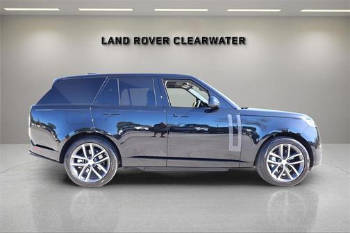 2025 Land Rover Range Rover P550e SE
