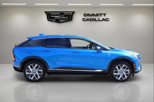 2026 Cadillac OPTIQ Luxury