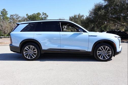 2026 Cadillac VISTIQ Sport