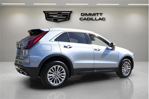 2025 Cadillac XT4 Premium Luxury