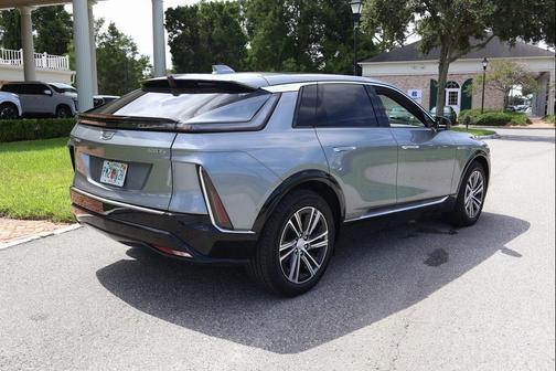 2025 Cadillac LYRIQ Luxury