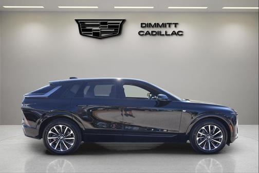 2026 Cadillac LYRIQ Premium Sport