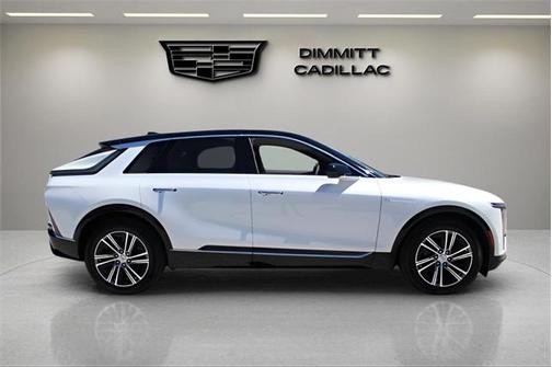 2025 Cadillac LYRIQ Luxury w/1SC