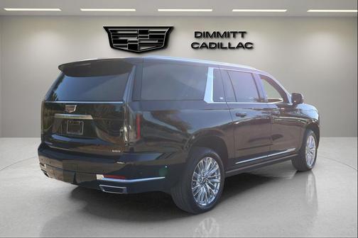 2026 Cadillac Escalade ESV Luxury