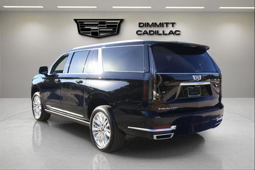 2026 Cadillac Escalade ESV Luxury