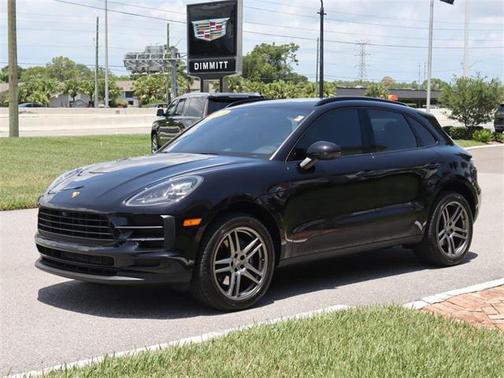 2021 Porsche Macan AWD