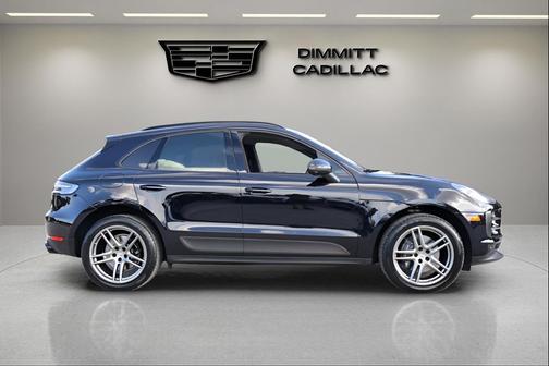 2021 Porsche Macan AWD