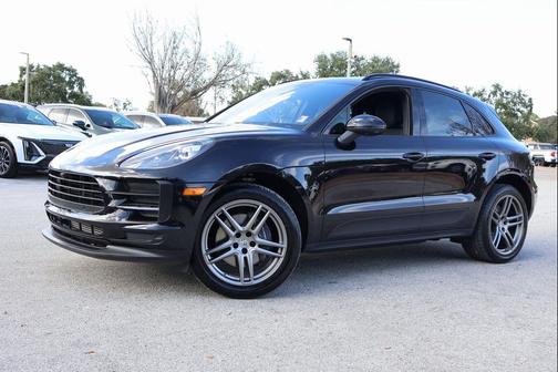 2021 Porsche Macan AWD