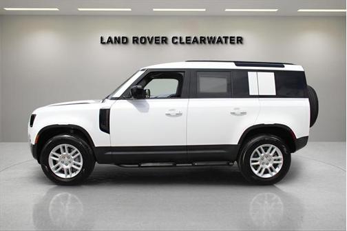 2025 Land Rover Defender 110 P300