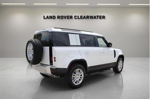 2025 Land Rover Defender 110 P300