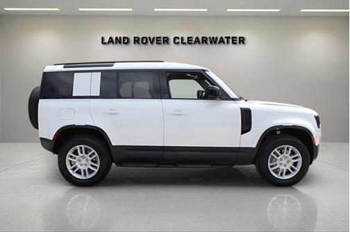 2025 Land Rover Defender 110 P300