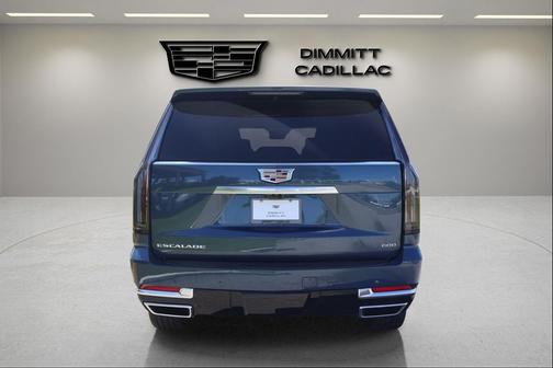 2026 Cadillac Escalade ESV Luxury