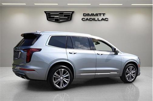 2025 Cadillac XT6 Premium Luxury FWD