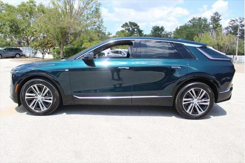2025 Cadillac LYRIQ Luxury w/1SC