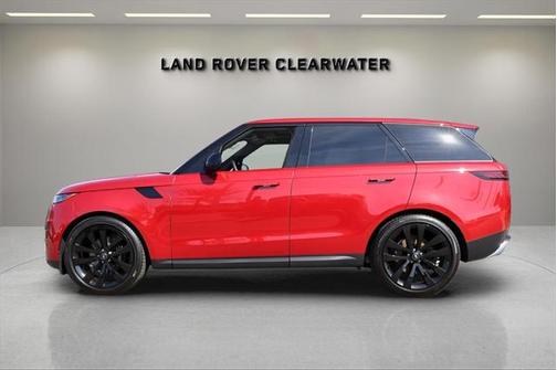 2025 Land Rover Range Rover Sport SE