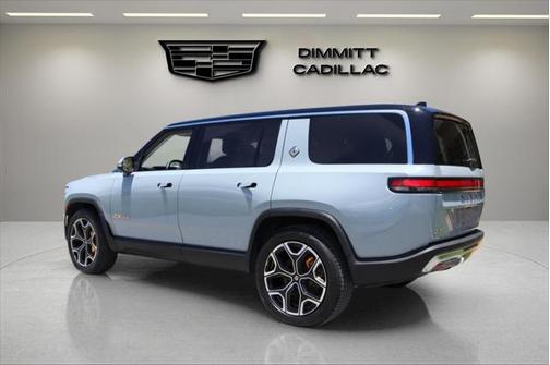 2023 Rivian R1S Adventure