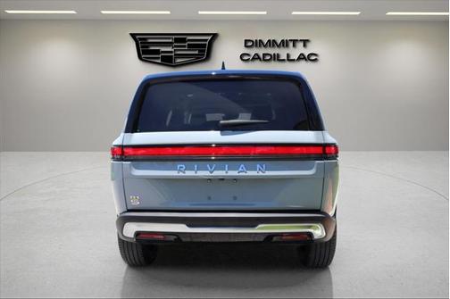 2023 Rivian R1S Adventure