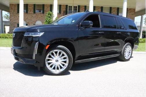 2023 Cadillac Escalade ESV Luxury
