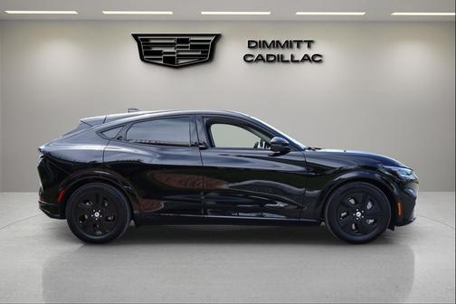 2022 Ford Mustang Mach-E California Route 1