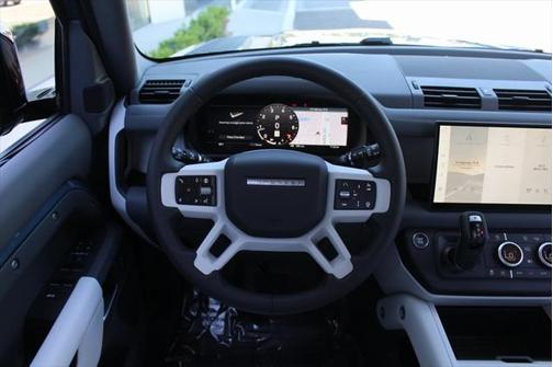 2025 Land Rover Defender 110 P300