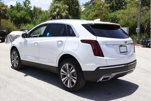 2025 Cadillac XT5 Premium Luxury