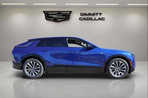 2025 Cadillac LYRIQ Sport