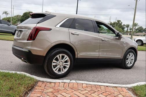 2022 Cadillac XT5 Luxury