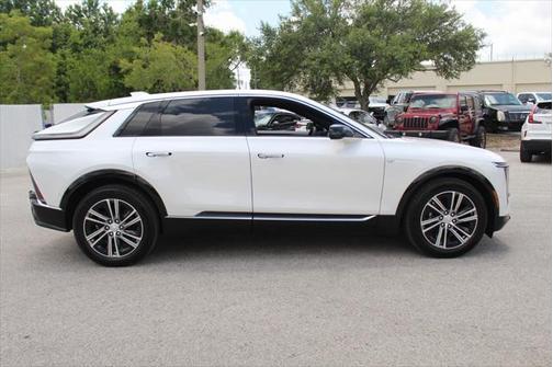 2025 Cadillac LYRIQ Luxury w/1SC